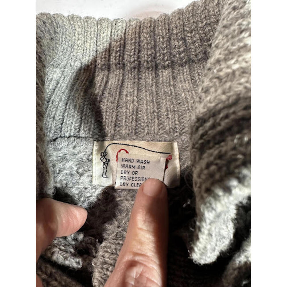 Vintage Orvis Wool Button Cardigan Sweater – Heavy Knit - Picture 5 of 7